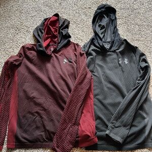 Set of 2, boys Under Armour long sleeve hoodies tees, Size Medium